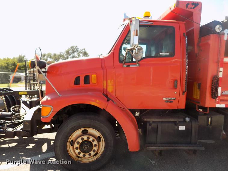 image for item ER9119 2001 Sterling LT7501 dump truck