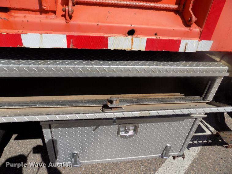 image for item ER9119 2001 Sterling LT7501 dump truck
