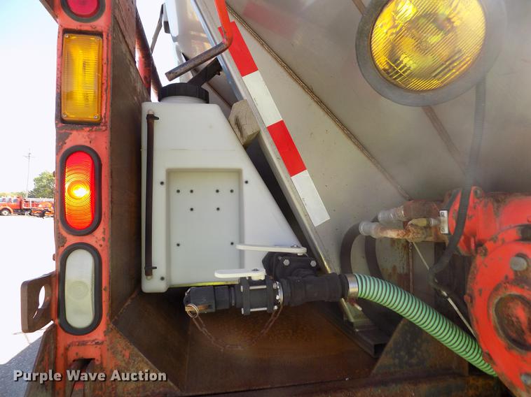 image for item ER9119 2001 Sterling LT7501 dump truck