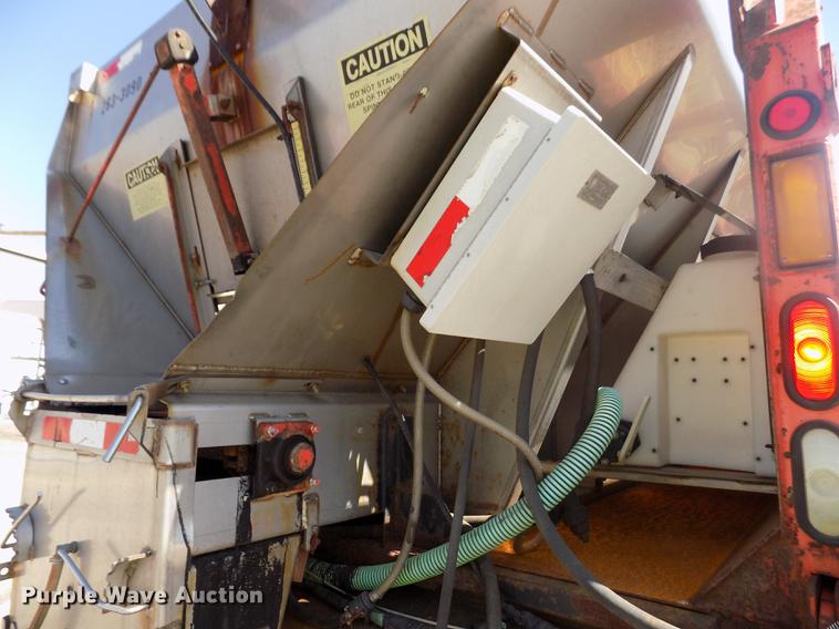 image for item ER9119 2001 Sterling LT7501 dump truck