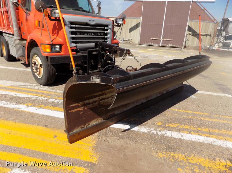 image for item ER9119 2001 Sterling LT7501 dump truck