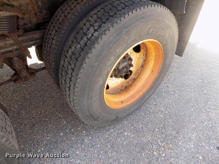 image for item ER9119 2001 Sterling LT7501 dump truck