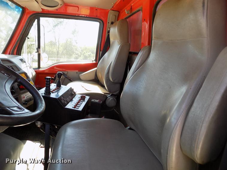 image for item ER9120 2001 Sterling LT7501 dump truck