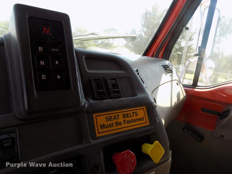 image for item ER9120 2001 Sterling LT7501 dump truck