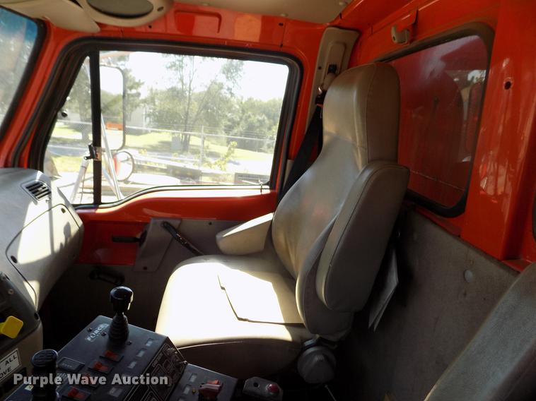 image for item ER9120 2001 Sterling LT7501 dump truck