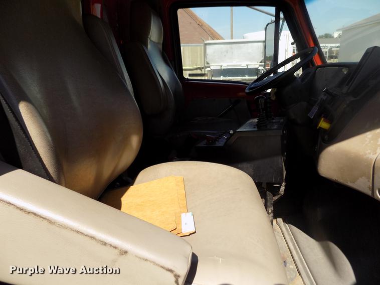 image for item ER9120 2001 Sterling LT7501 dump truck