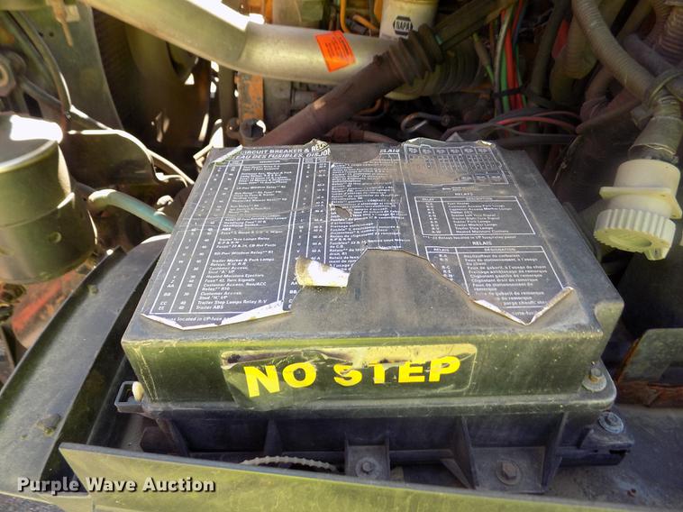 image for item ER9120 2001 Sterling LT7501 dump truck