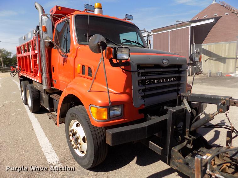 image for item ER9120 2001 Sterling LT7501 dump truck