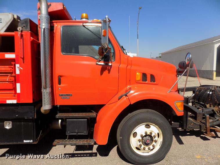 image for item ER9120 2001 Sterling LT7501 dump truck