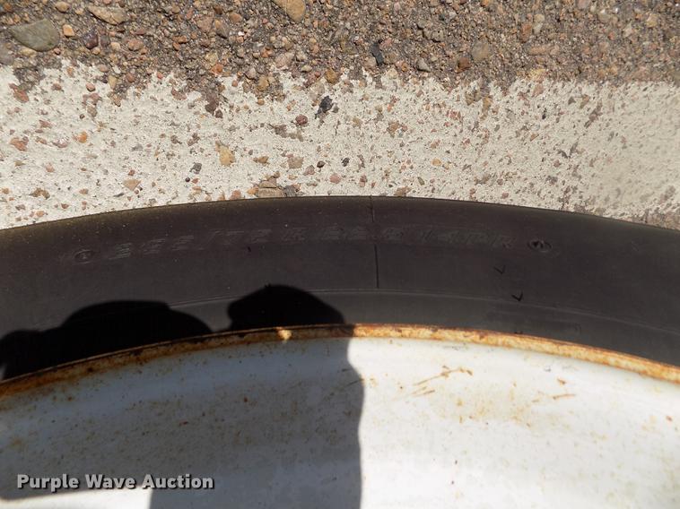 image for item ER9120 2001 Sterling LT7501 dump truck