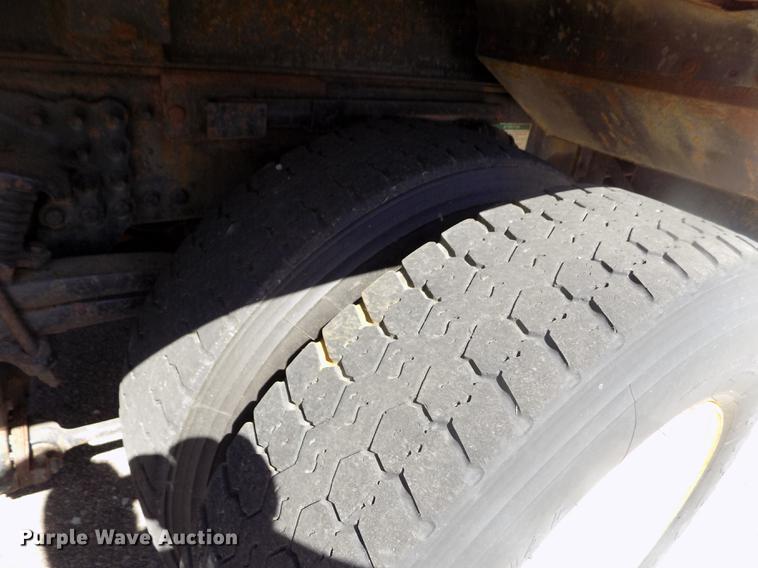 image for item ER9120 2001 Sterling LT7501 dump truck