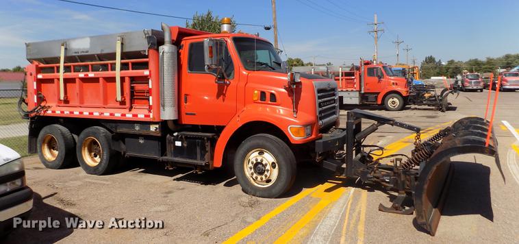 image for item ER9121 2003 Sterling LT7501 dump truck