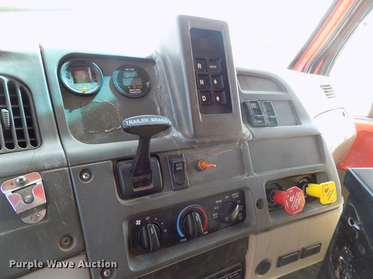 image for item ER9121 2003 Sterling LT7501 dump truck