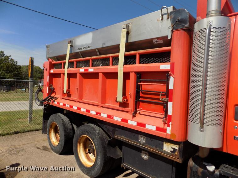 image for item ER9121 2003 Sterling LT7501 dump truck
