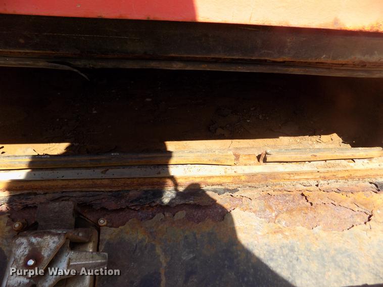 image for item ER9121 2003 Sterling LT7501 dump truck