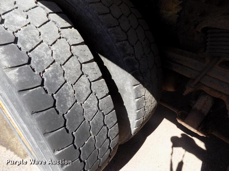 image for item ER9121 2003 Sterling LT7501 dump truck