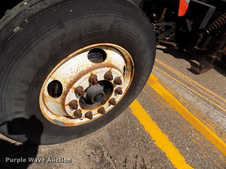 image for item ER9121 2003 Sterling LT7501 dump truck