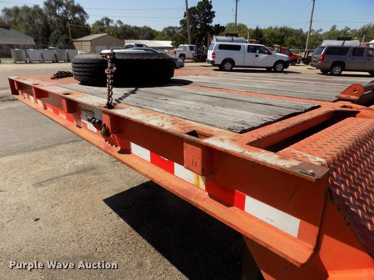 image for item ER9122 2001 Trail-Eze LE60SA tilt deck equipment trailer