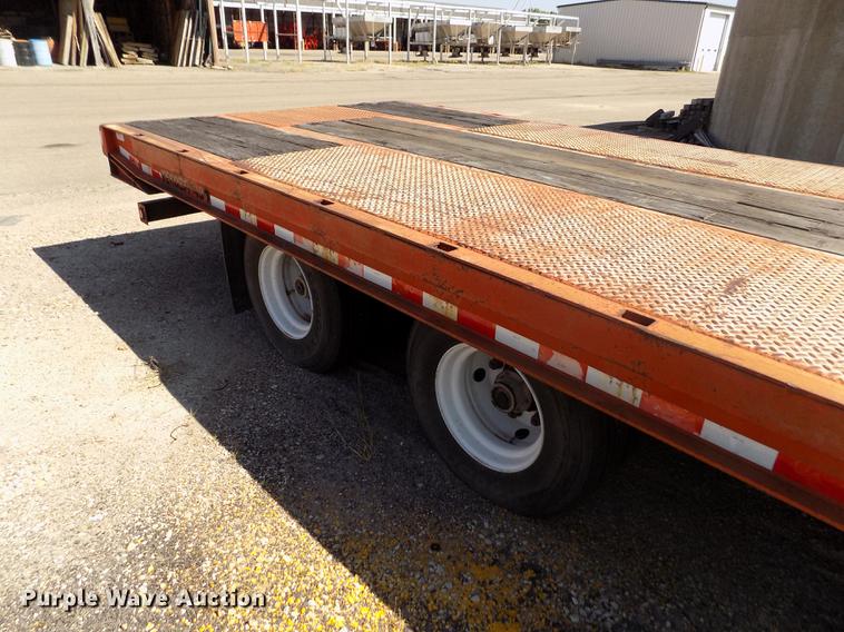 image for item ER9122 2001 Trail-Eze LE60SA tilt deck equipment trailer
