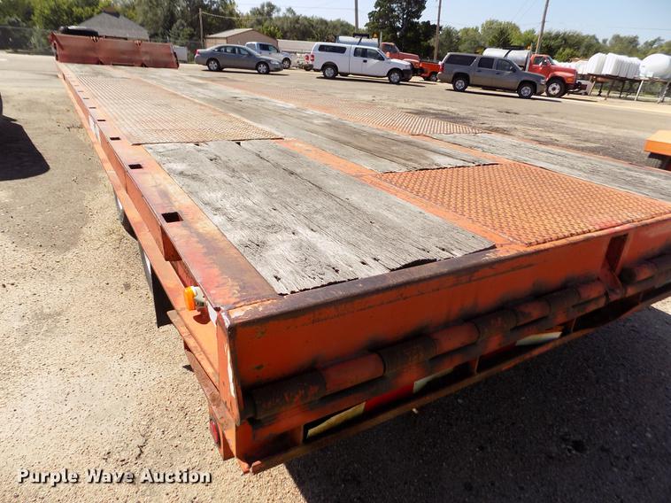 image for item ER9122 2001 Trail-Eze LE60SA tilt deck equipment trailer
