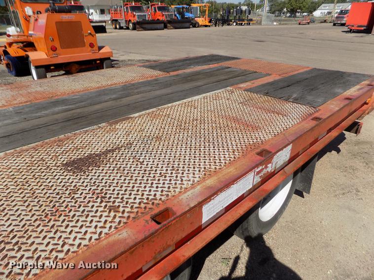 image for item ER9122 2001 Trail-Eze LE60SA tilt deck equipment trailer