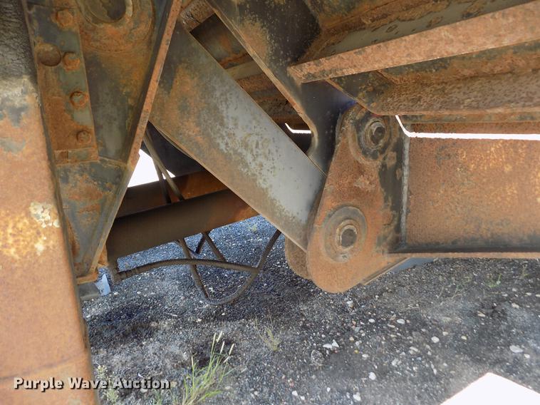 image for item ER9122 2001 Trail-Eze LE60SA tilt deck equipment trailer