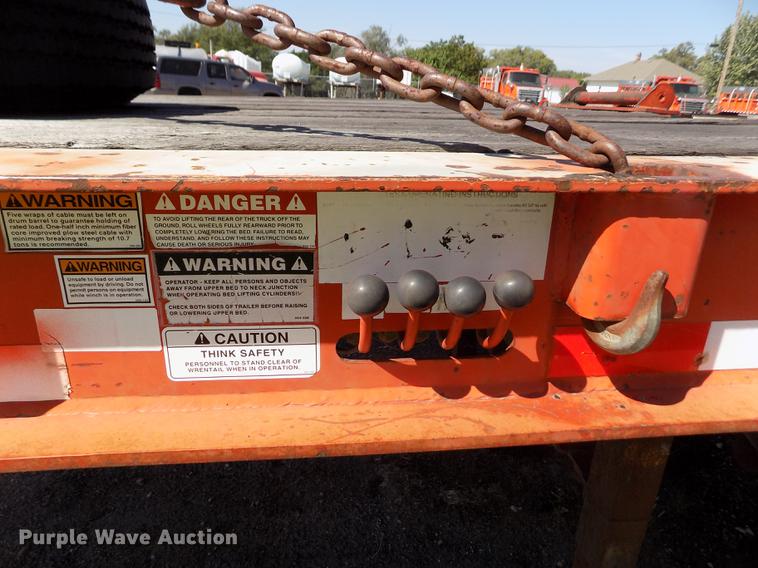 image for item ER9122 2001 Trail-Eze LE60SA tilt deck equipment trailer