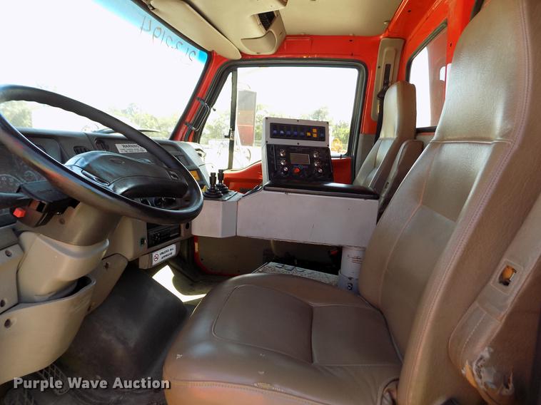 image for item ER9131 2006 Sterling LT7501 dump truck