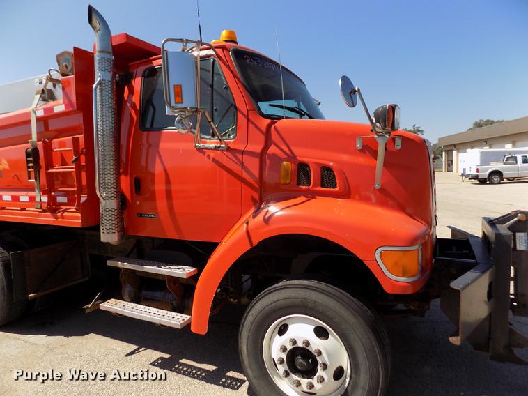 image for item ER9131 2006 Sterling LT7501 dump truck
