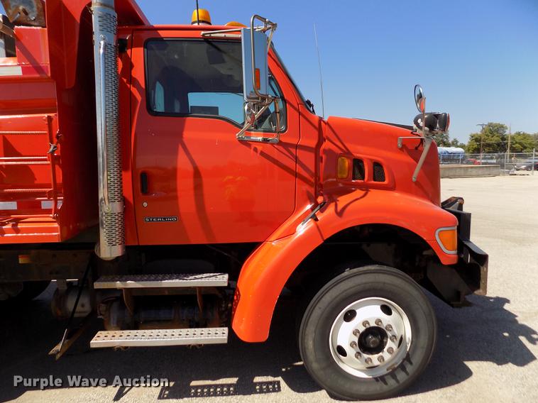image for item ER9131 2006 Sterling LT7501 dump truck