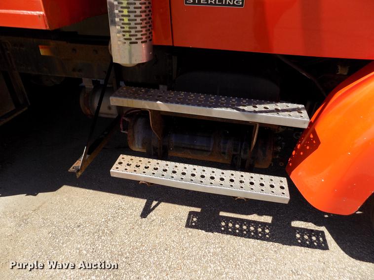 image for item ER9131 2006 Sterling LT7501 dump truck