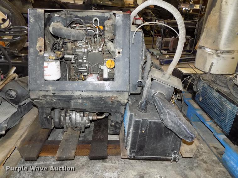 image for item DB8547 (3) Thermo King TriPac auxiliary power units