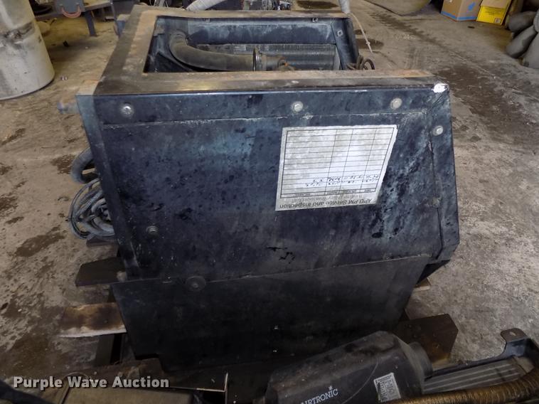 image for item DB8547 (3) Thermo King TriPac auxiliary power units