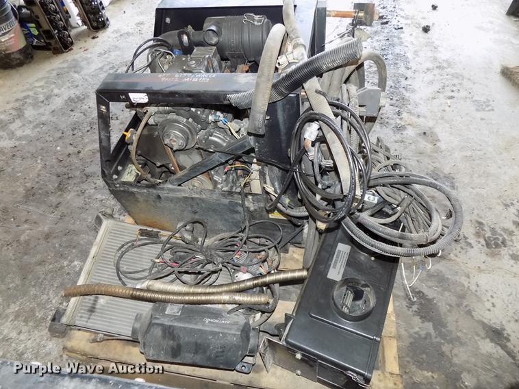 image for item DB8547 (3) Thermo King TriPac auxiliary power units