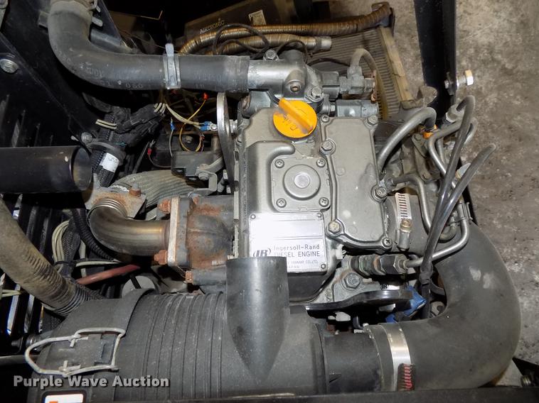 image for item DB8547 (3) Thermo King TriPac auxiliary power units