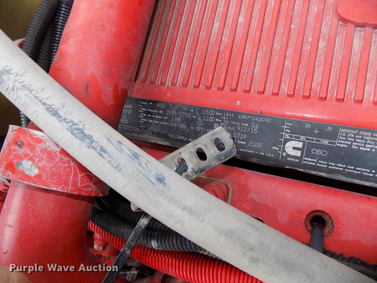 image for item DB8564 2013 Peterbilt 587 semi truck