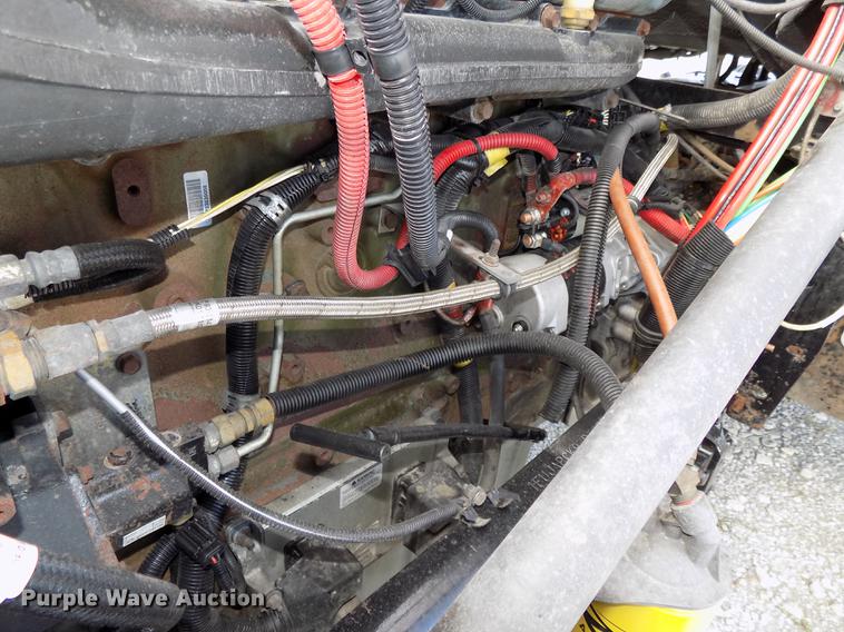 image for item DB8579 2007 Freightliner FLD132 XL Classic semi truck