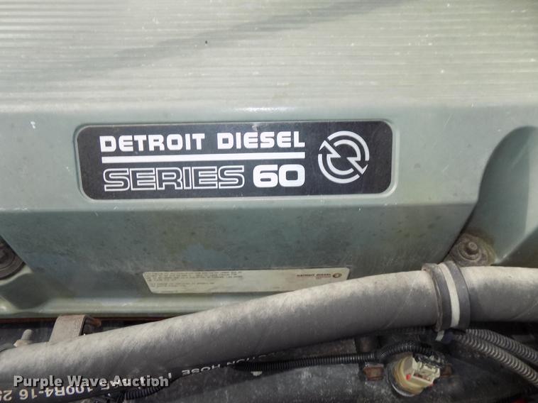 image for item DB8579 2007 Freightliner FLD132 XL Classic semi truck