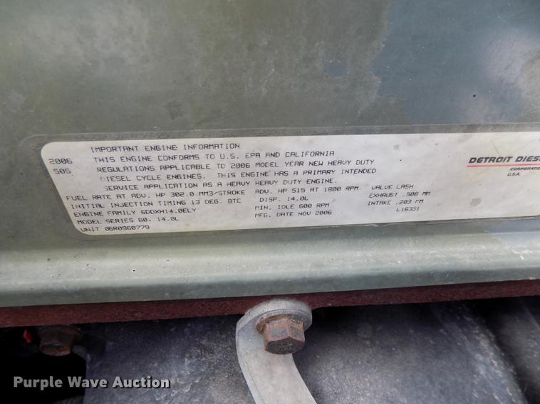 image for item DB8579 2007 Freightliner FLD132 XL Classic semi truck