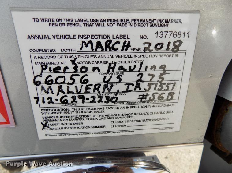 image for item DB8579 2007 Freightliner FLD132 XL Classic semi truck