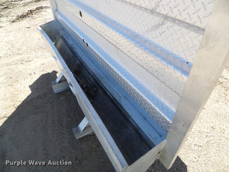 image for item DD5883 (2) headache racks