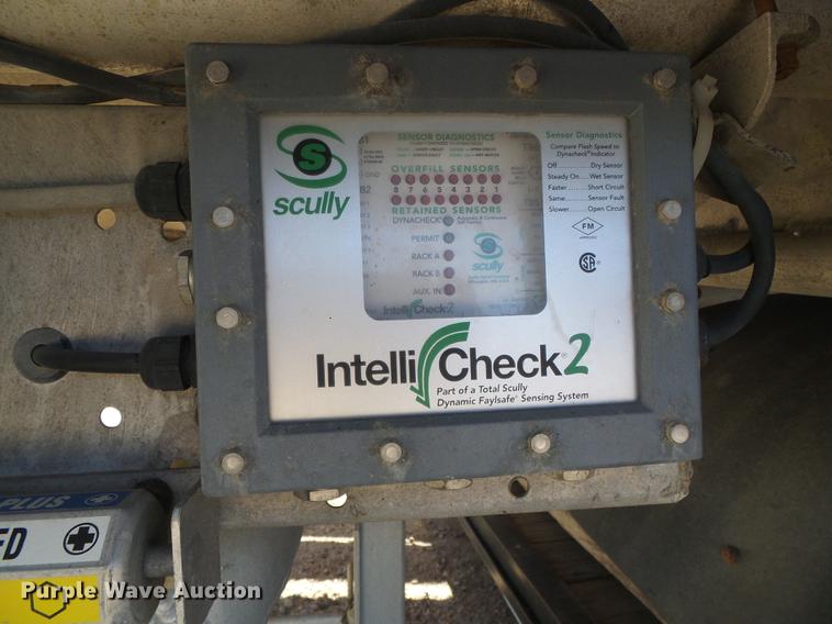 image for item DD5885 1979 Timpte Beall bulk delivery tank