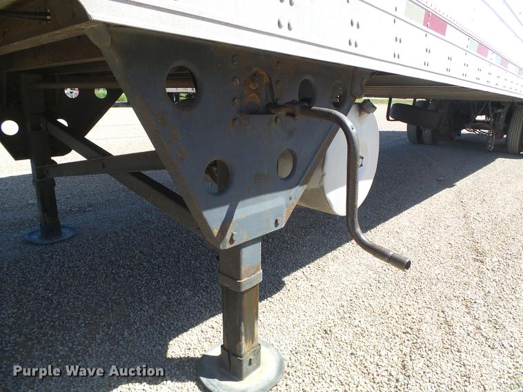 image for item DD5886 2006 Utility VS2RA 3000R refrigerated van trailer