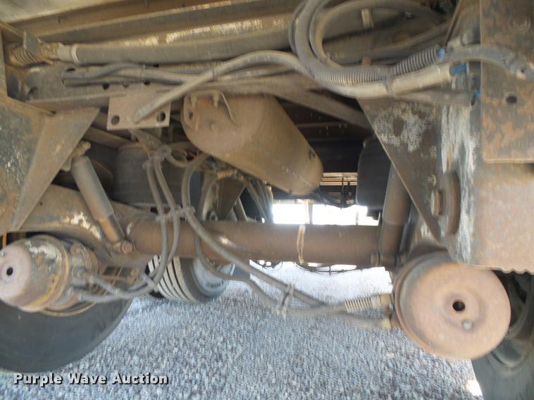 image for item DD5886 2006 Utility VS2RA 3000R refrigerated van trailer