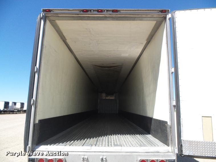 image for item DD5886 2006 Utility VS2RA 3000R refrigerated van trailer