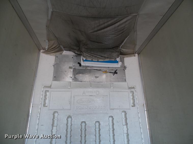 image for item DD5886 2006 Utility VS2RA 3000R refrigerated van trailer