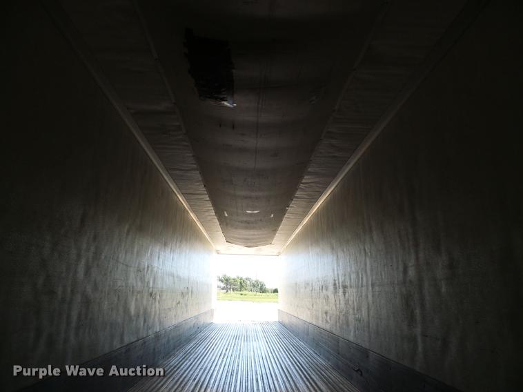 image for item DD5886 2006 Utility VS2RA 3000R refrigerated van trailer