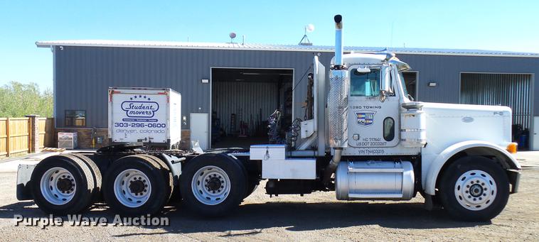 image for item DD5943 1996 Peterbilt 379 semi truck