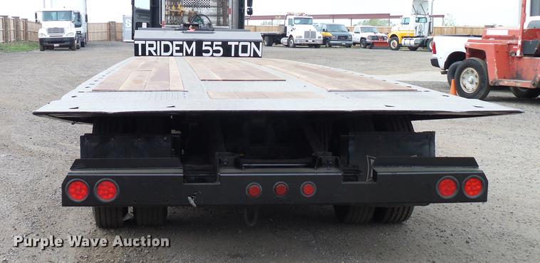 image for item DD5946 2002 Landoll tilt deck equipment trailer