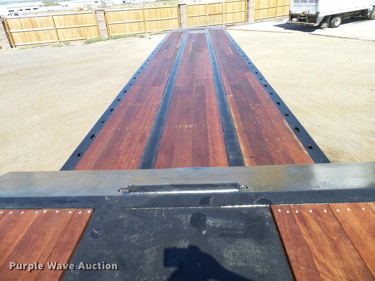 image for item DD5946 2002 Landoll tilt deck equipment trailer